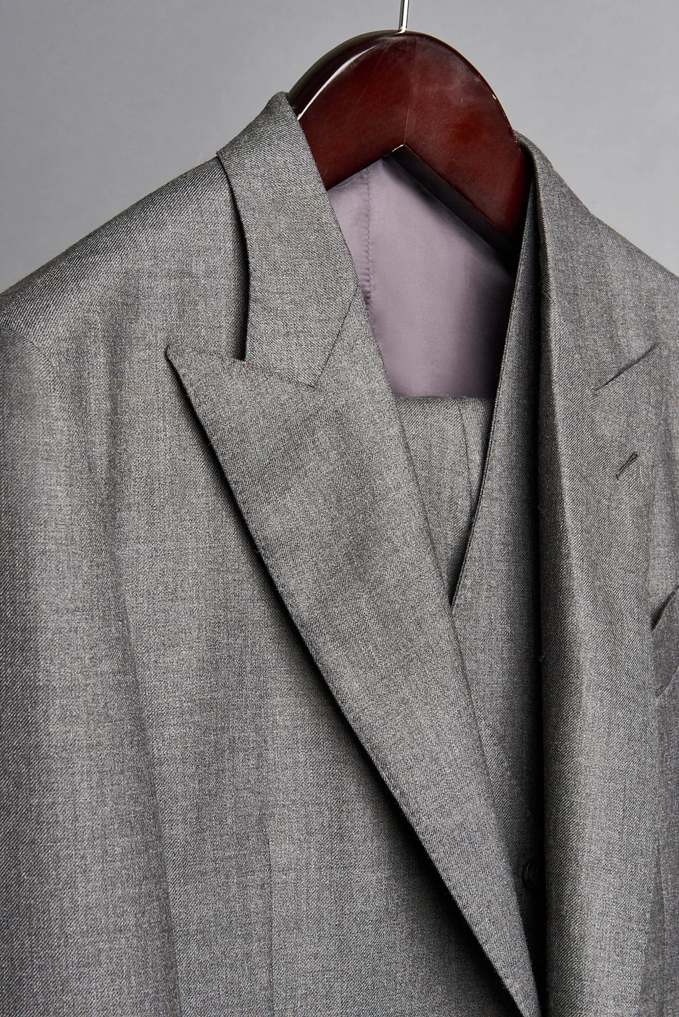 4-Season Super 150s Suit