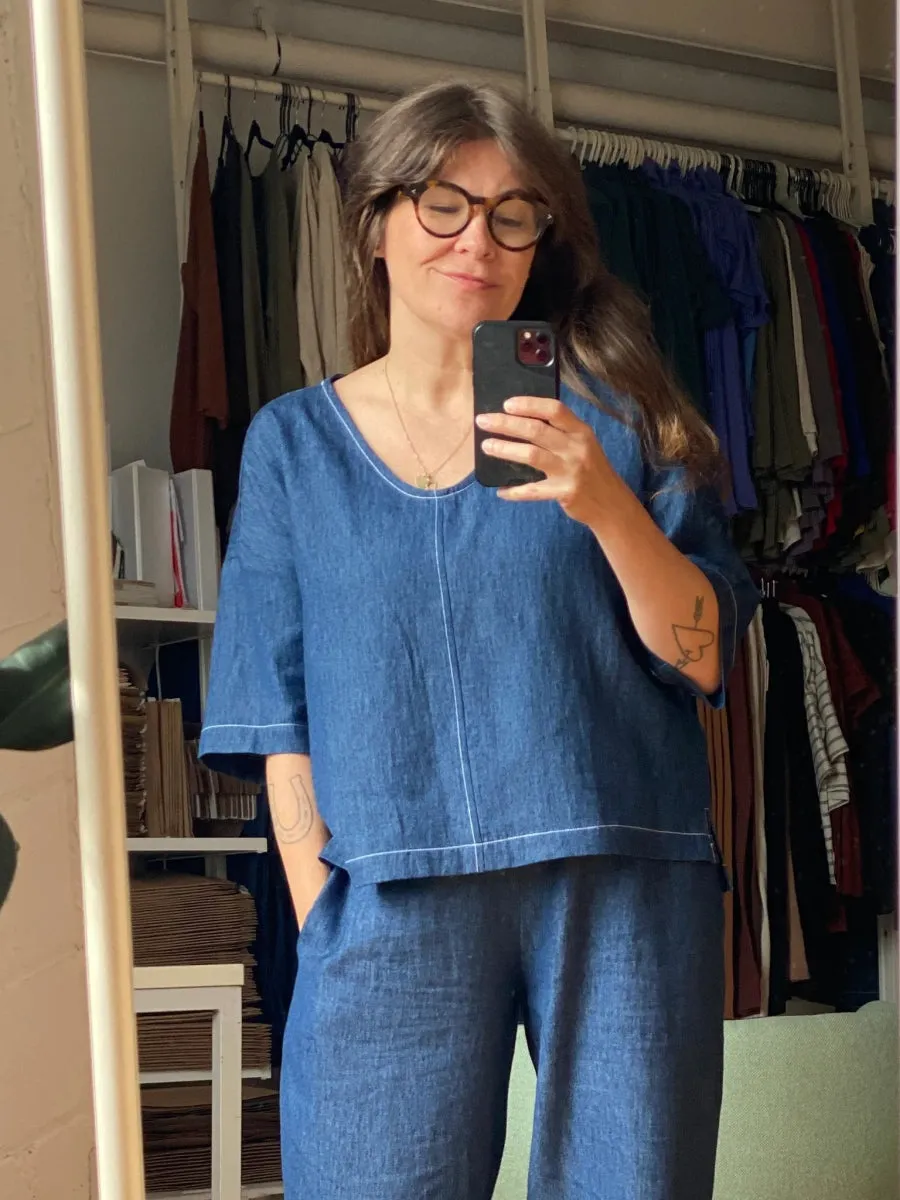 Amanda Moss Breezy Easy V Top (Denim)