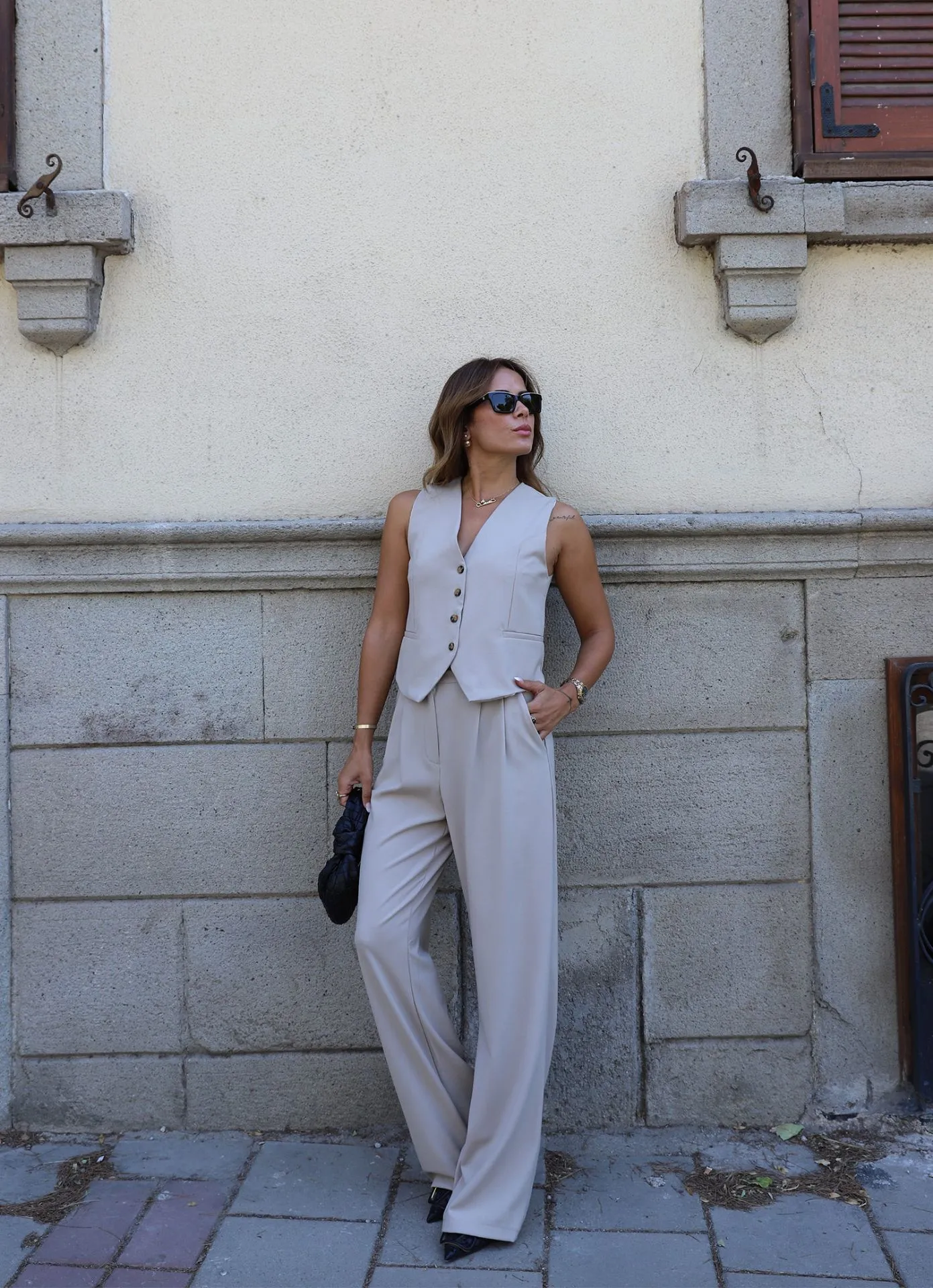 buttoned  vests and trousers set