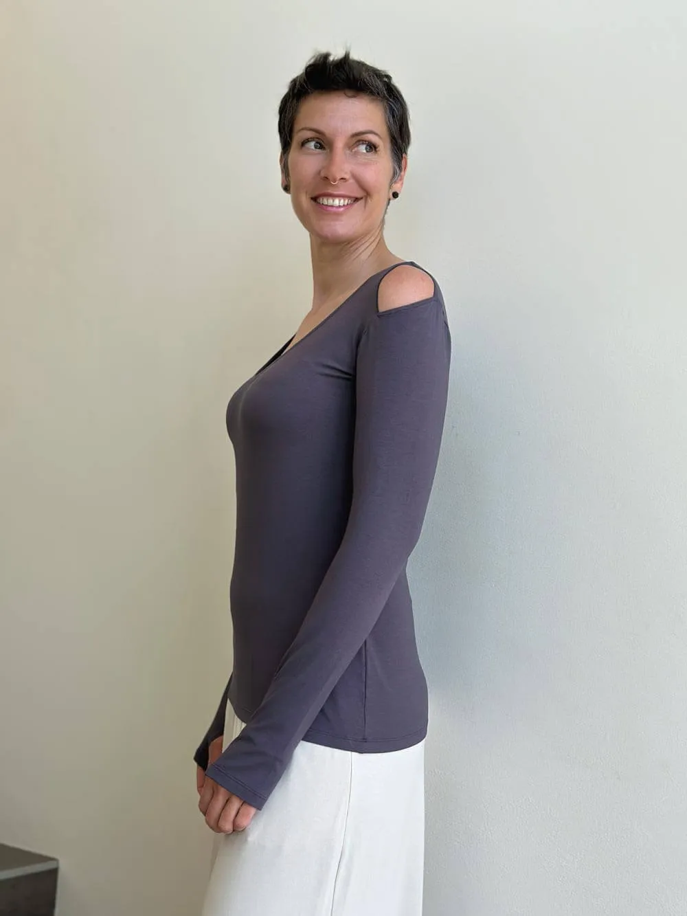 Cold Shoulder Top XS
