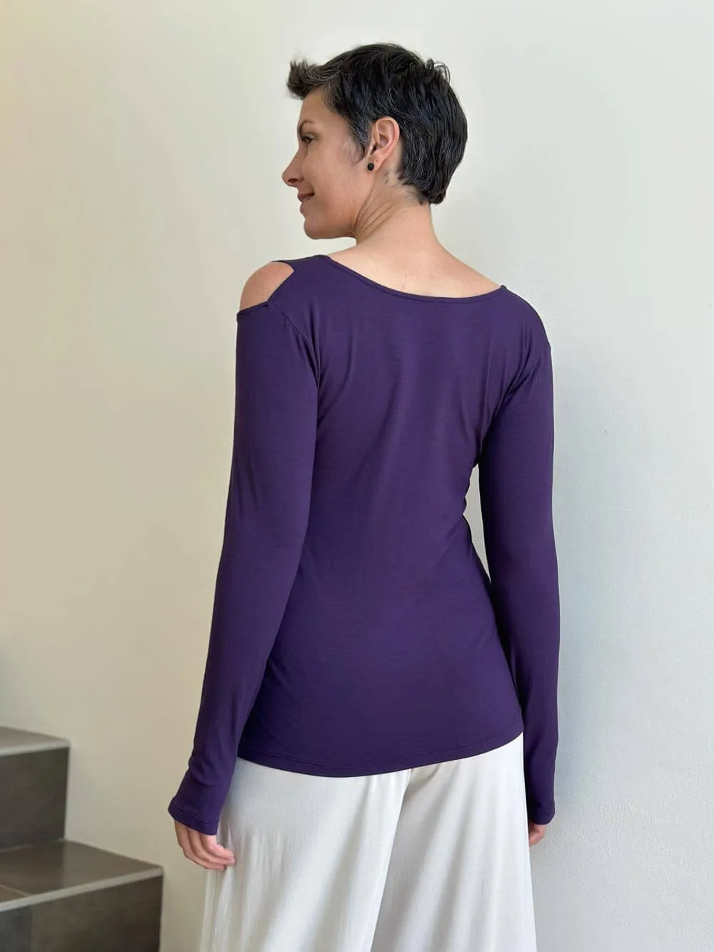 Cold Shoulder Top XS