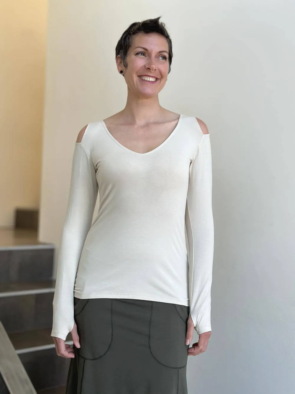 Cold Shoulder Top XS