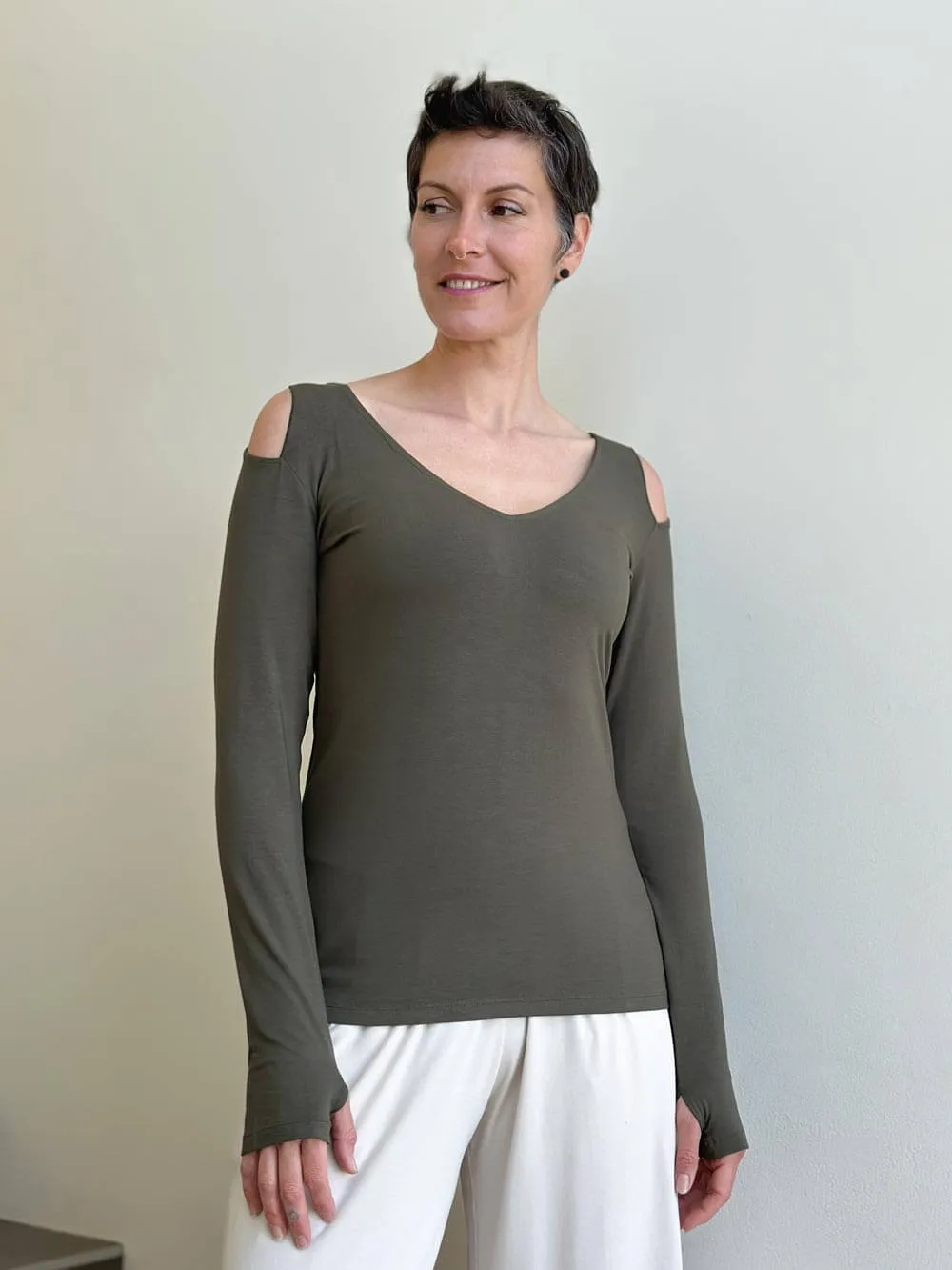 Cold Shoulder Top XS