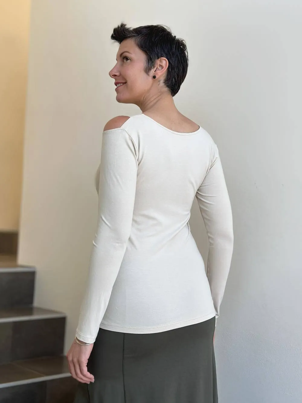 Cold Shoulder Top XS