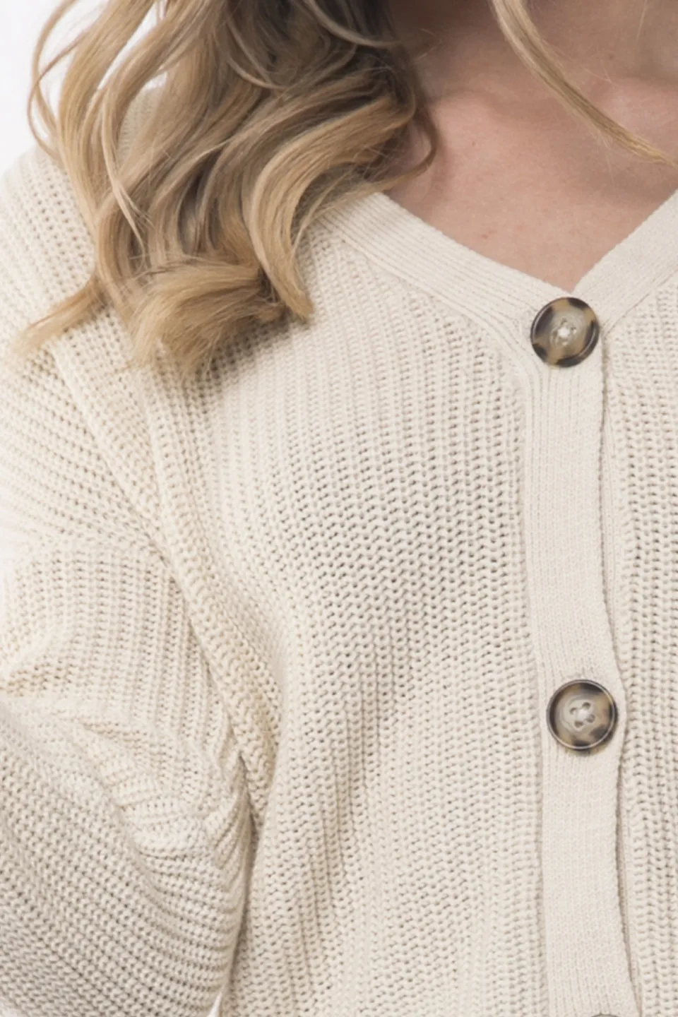 Cropped 3 Button 90s Beige Cardi