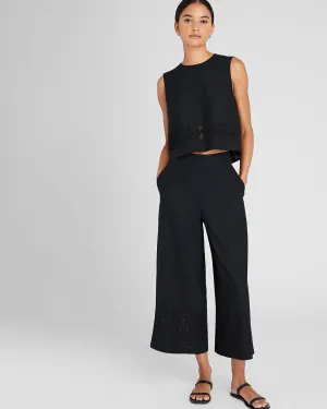 Eyelet Detail Cropped Pant