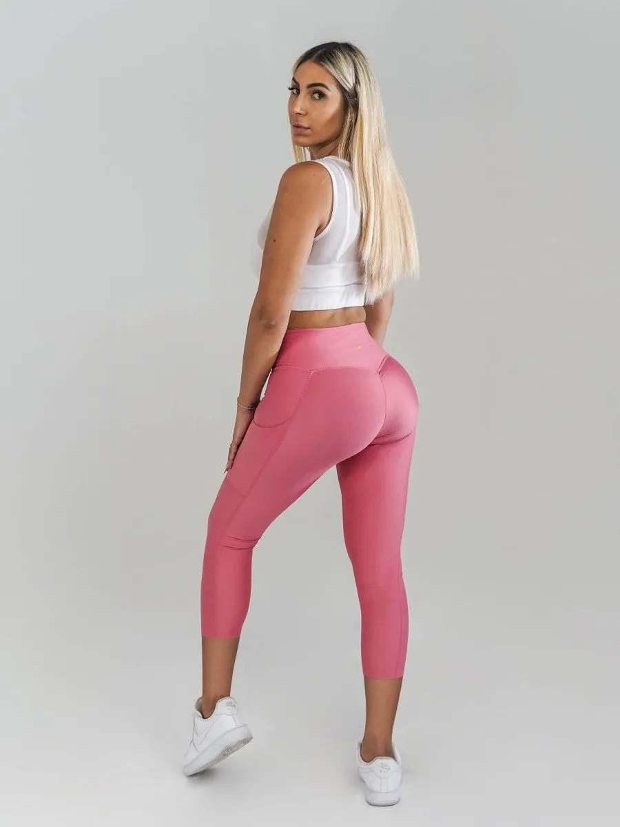 Pristine Pocket Capri Leggings | BUBBLEGUM