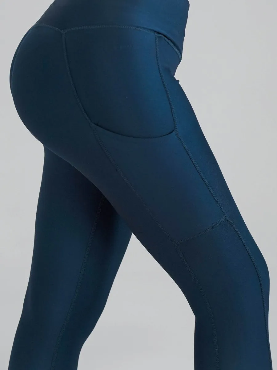 Pristine Pocket Capri Leggings | MIDNIGHT