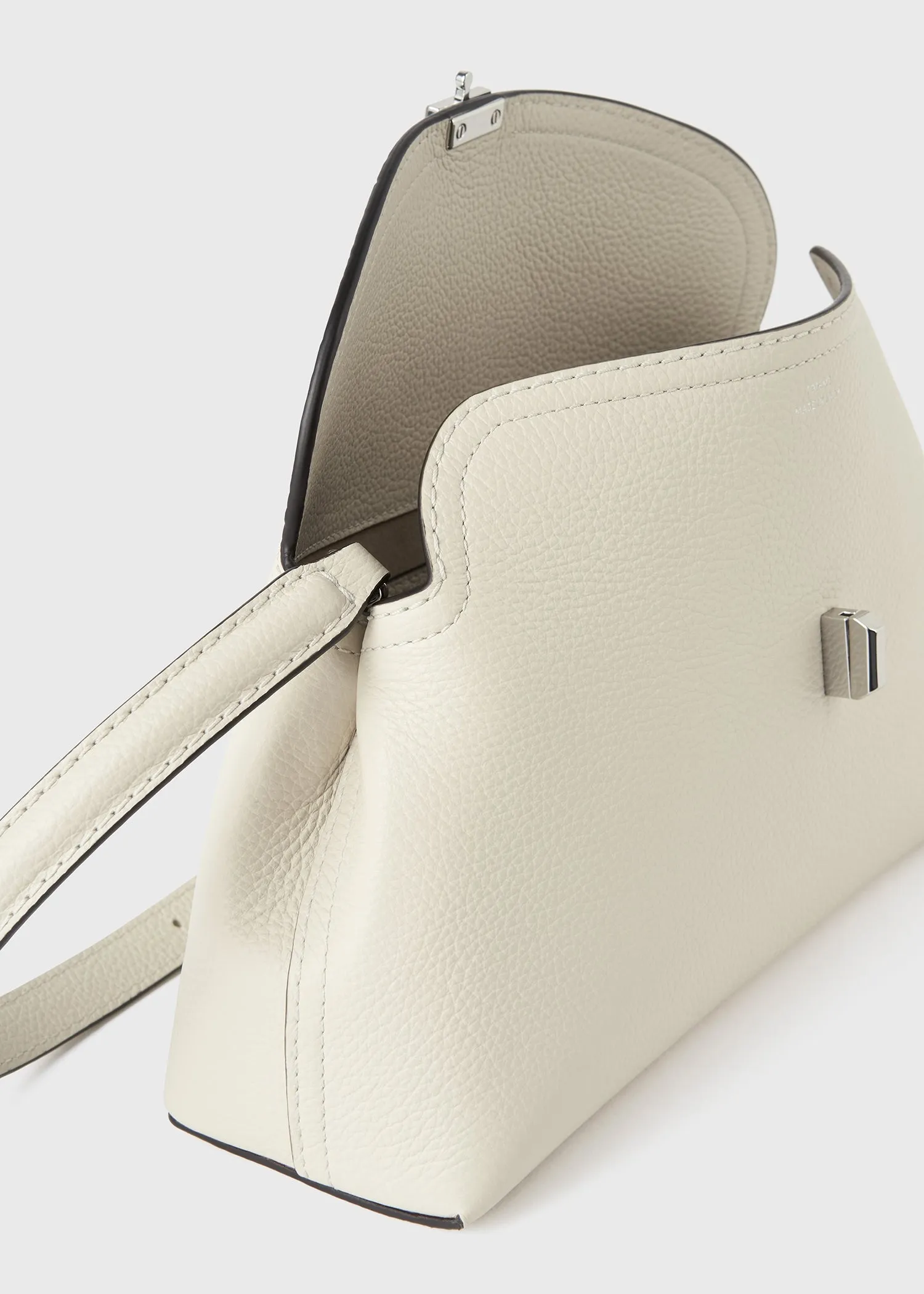 T-Lock clutch milk grain