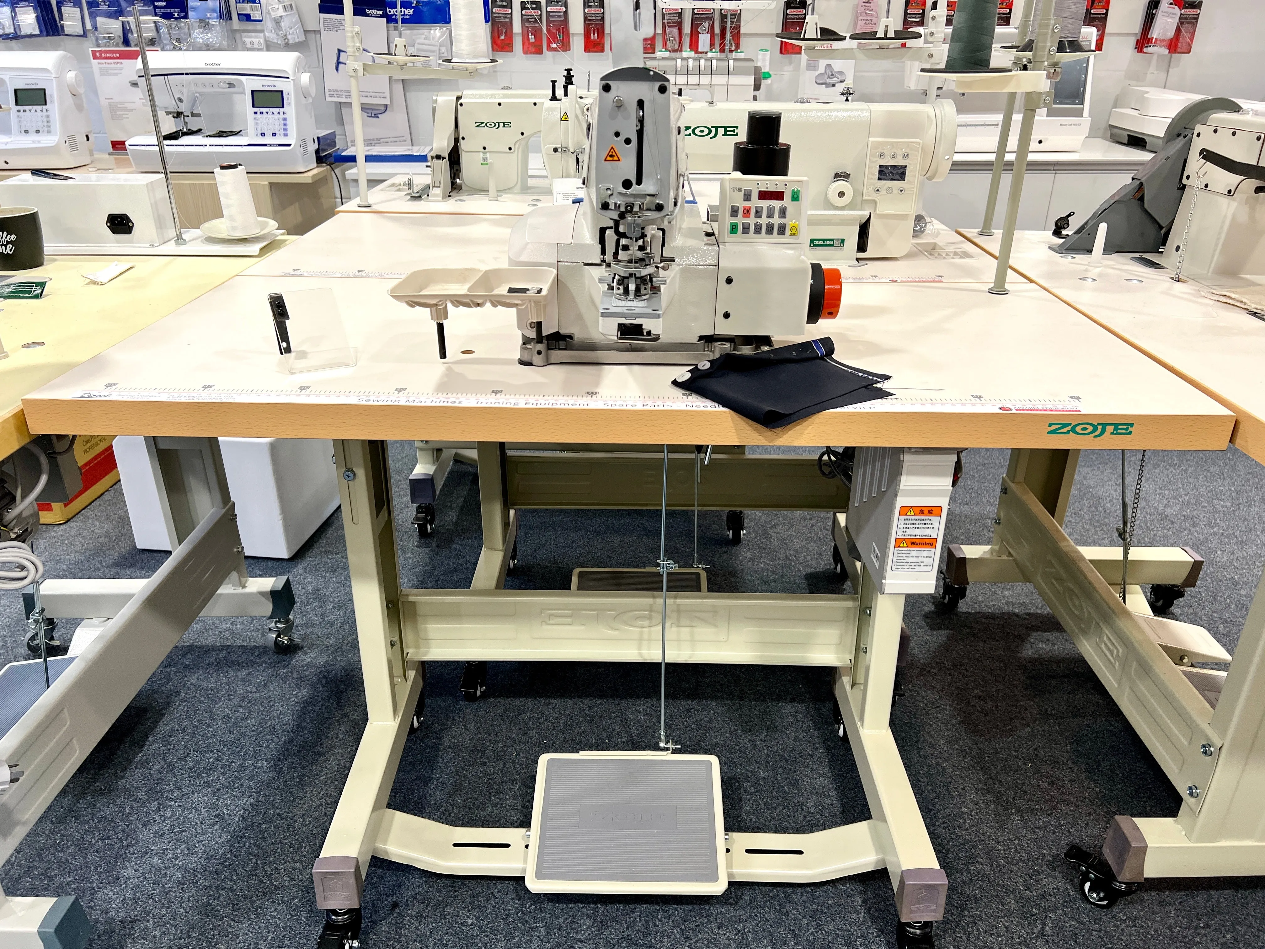Zoje Direct Drive Button Sewing Machine